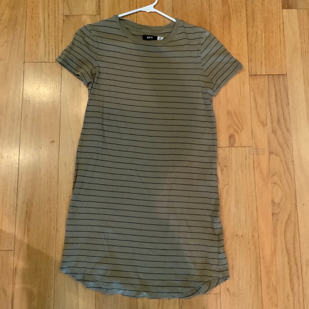 BDG/ Urban T-shirt dress